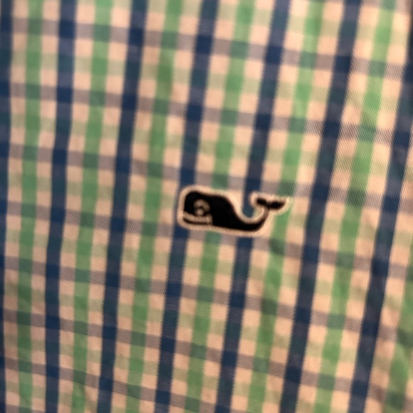 Boys Vineyard Vines plaid button down size XL 18 - Picture 2 of 3
